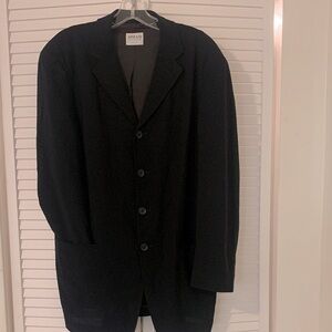 Giorgio Armani Men's Elegant Black Blazer